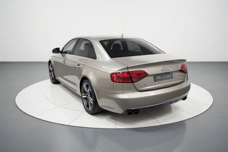 Used Audi A4L 2012 2.0 TFSI automatic Comfort trim level Rear Left 45 Deg