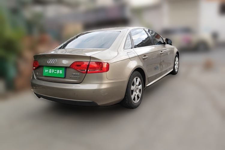 Used Audi A4L 2012 2.0 TFSI automatic Comfort trim level Rear Right 45 Deg