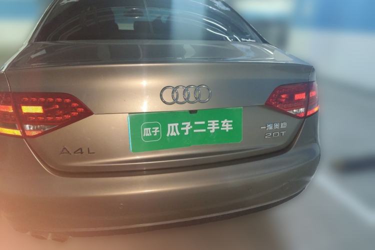 Used Audi A4L 2012 2.0 TFSI automatic standard version Rear
