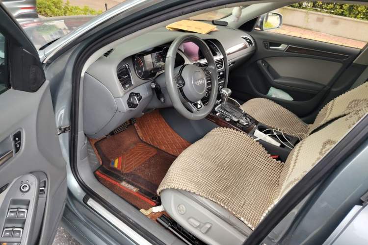 Used Audi A4L 2012 2.0 TFSI Automatic Technology Model Driver Seat
