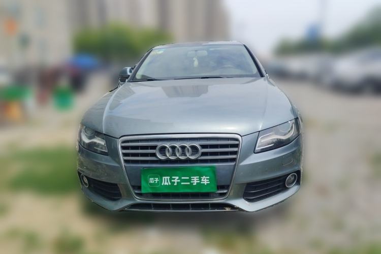 Used Audi A4L 2012 2.0 TFSI automatic Comfort trim level Front