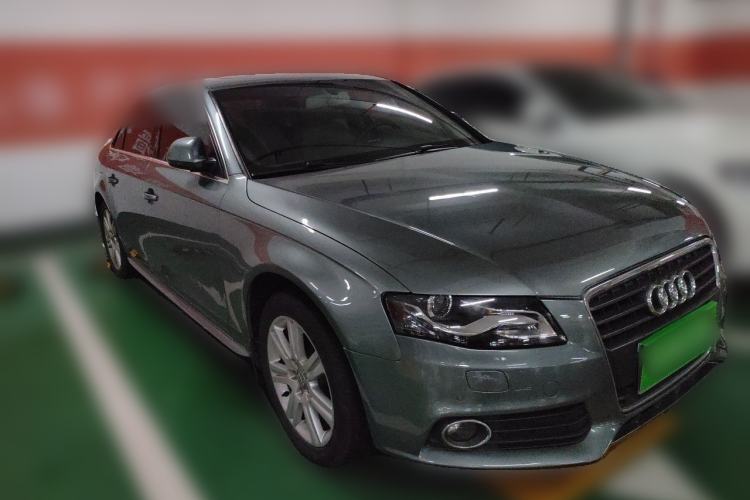 Used Audi A4L 2012 2.0 TFSI Automatic Technology Model Front Right 45 Deg
