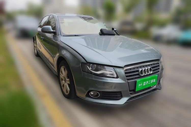 Used Audi A4L 2012 2.0 TFSI Automatic Technology Model Front Right 45 Deg