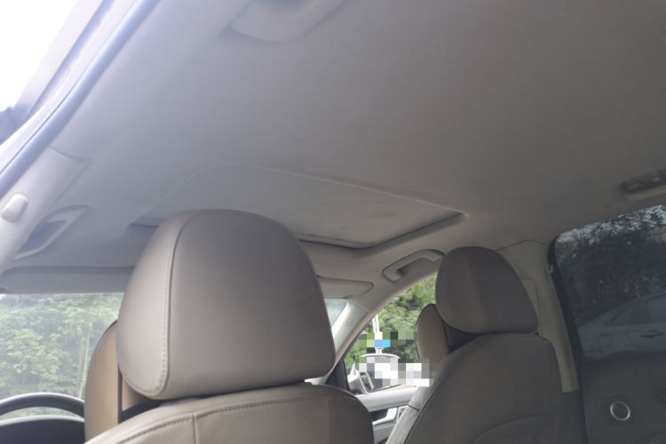 Used Audi A4L 2012 2.0 TFSI automatic luxury version Headliner