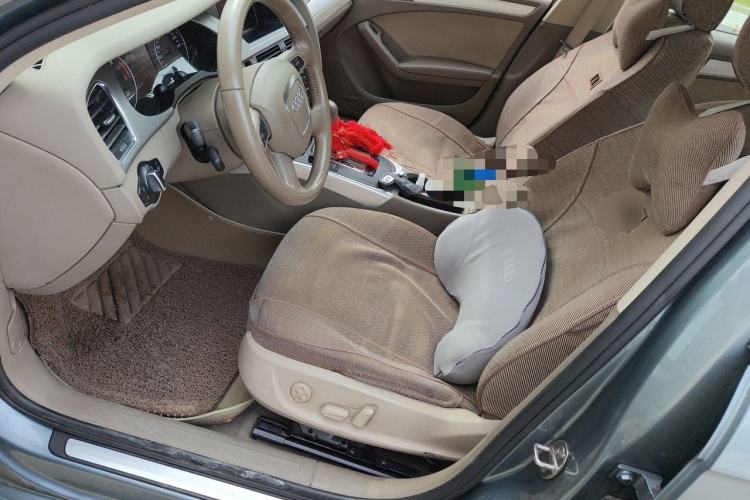 Used Audi A4L 2012 2.0 TFSI automatic standard version Left Front Seat