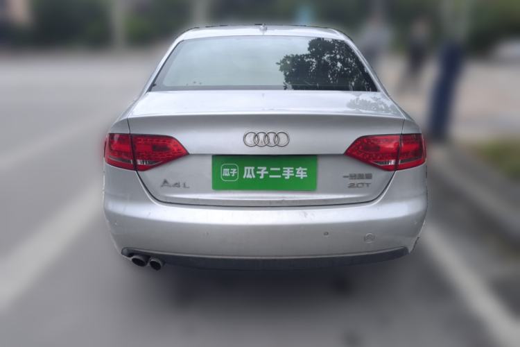 Used Audi A4L 2012 2.0 TFSI automatic luxury version Rear