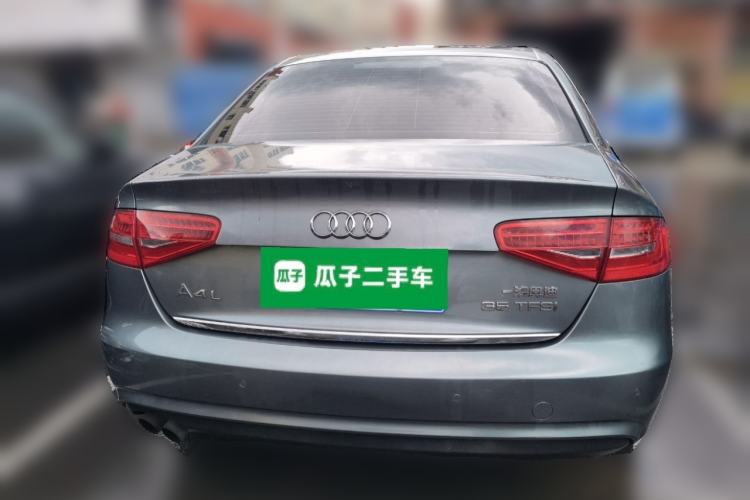 Used Audi A4L 2012 2.0 TFSI automatic standard version Rear