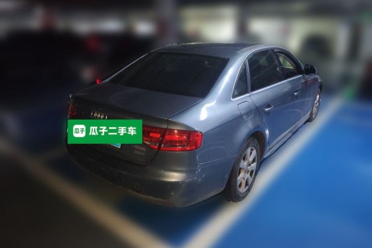 Used Audi A4L 2012 2.0 TFSI automatic Comfort trim level Rear Right 45 Deg
