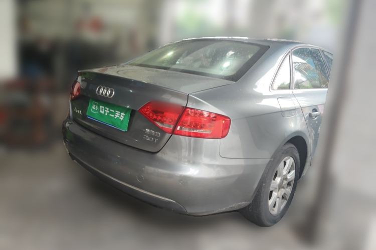 Used Audi A4L 2012 2.0 TFSI automatic Comfort trim level Rear Right 45 Deg