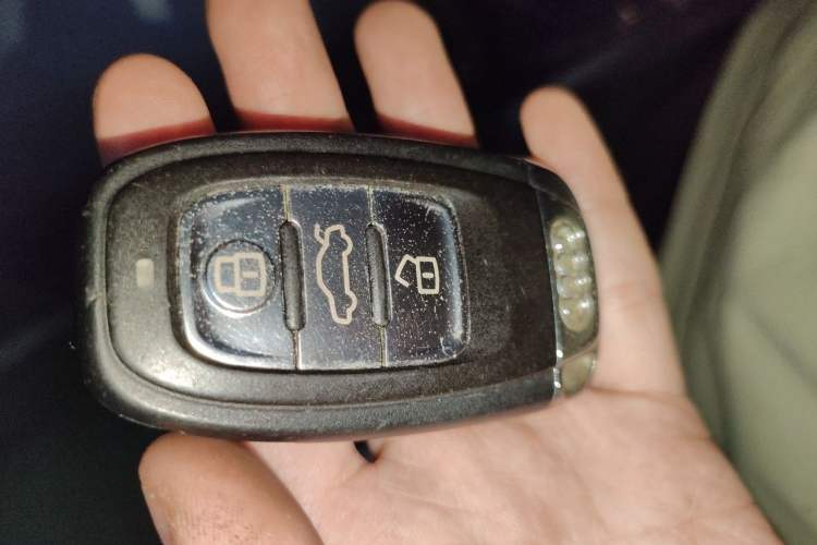 Used Audi A4L 2012 2.0 TFSI Automatic Technology Model Vehicle Key
