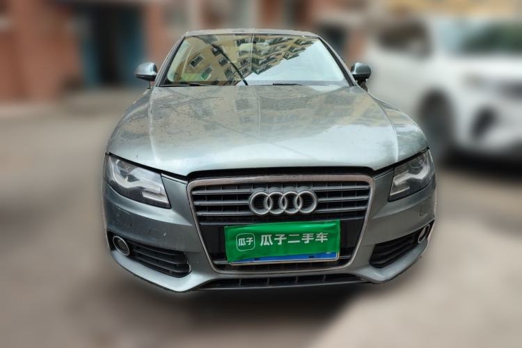 Used Audi A4L 2012 2.0 TFSI automatic Comfort trim level Front