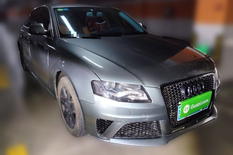 Used Audi A4L 2012 2.0 TFSI automatic Comfort trim level Front Right 45 Deg