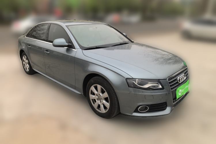 Used Audi A4L 2012 2.0 TFSI automatic Comfort trim level Front Right 45 Deg