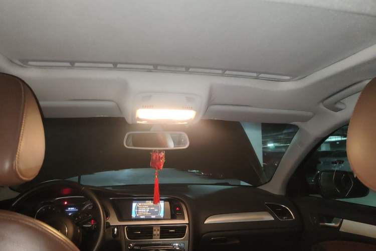 Used Audi A4L 2012 2.0 TFSI Automatic Technology Model Headliner