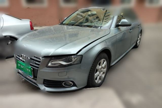 Used Audi A4L 2012 2.0 TFSI automatic Comfort trim level