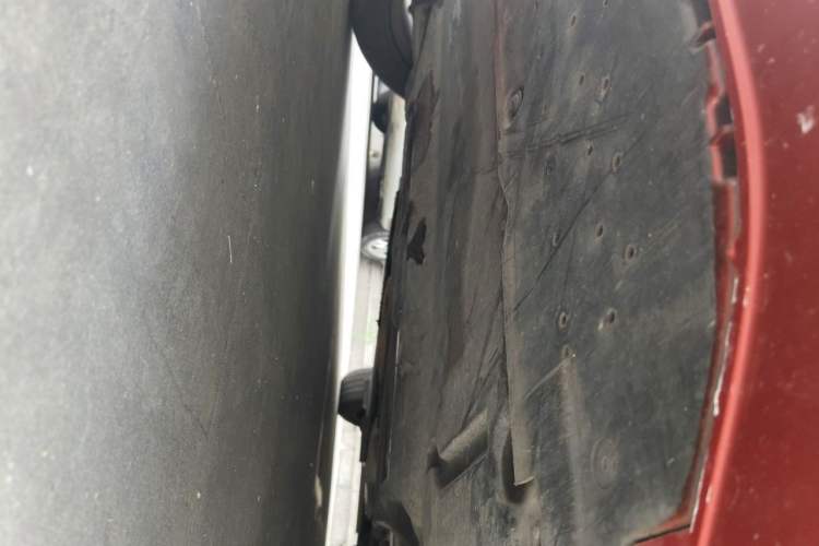 Used Audi A4L 2012 2.0 TFSI automatic Comfort trim level Chassis Front Left