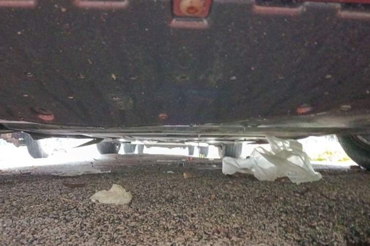 Used Audi A4L 2012 2.0 TFSI automatic Comfort trim level Chassis Front