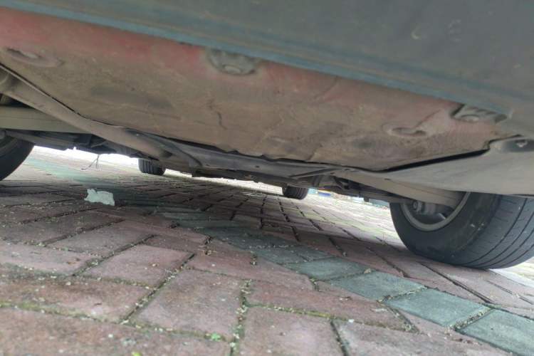Used Audi A4L 2012 2.0 TFSI automatic standard version Chassis Rear