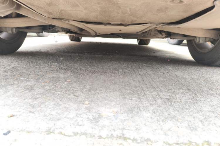 Used Audi A4L 2012 2.0 TFSI automatic standard version Chassis Rear