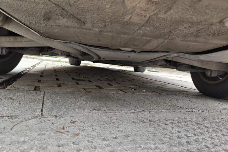 Used Audi A4L 2012 2.0 TFSI automatic standard version Chassis Rear