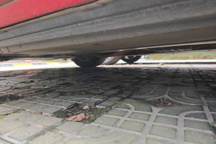 Used Audi A4L 2012 2.0 TFSI automatic standard version Chassis Rear Left
