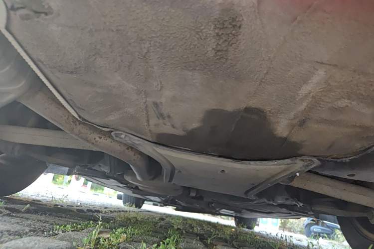 Used Audi A4L 2012 2.0 TFSI automatic standard version Chassis Rear