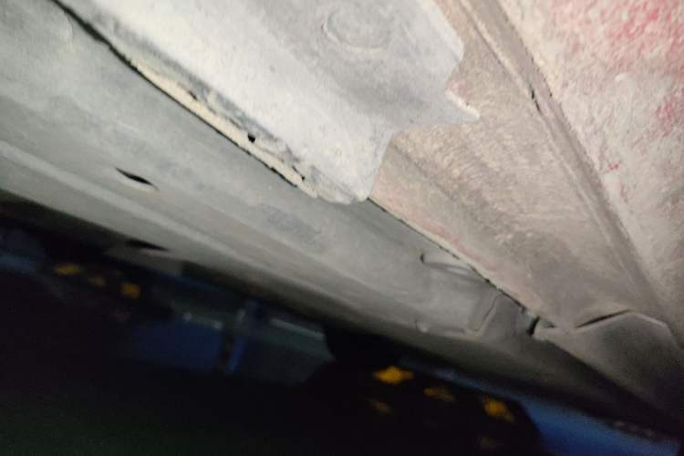 Used Audi A4L 2012 2.0 TFSI automatic Comfort trim level Chassis Rear Right