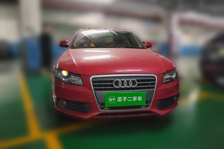 Used Audi A4L 2012 2.0 TFSI automatic Comfort trim level Front
