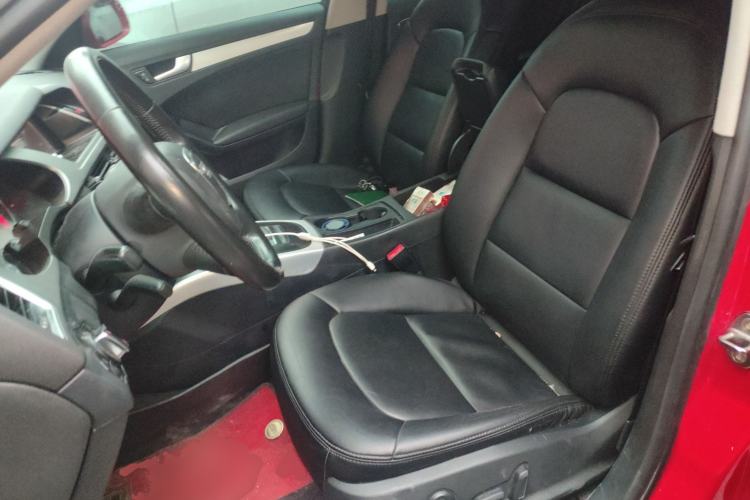 Used Audi A4L 2012 2.0 TFSI automatic standard version Left Front Seat
