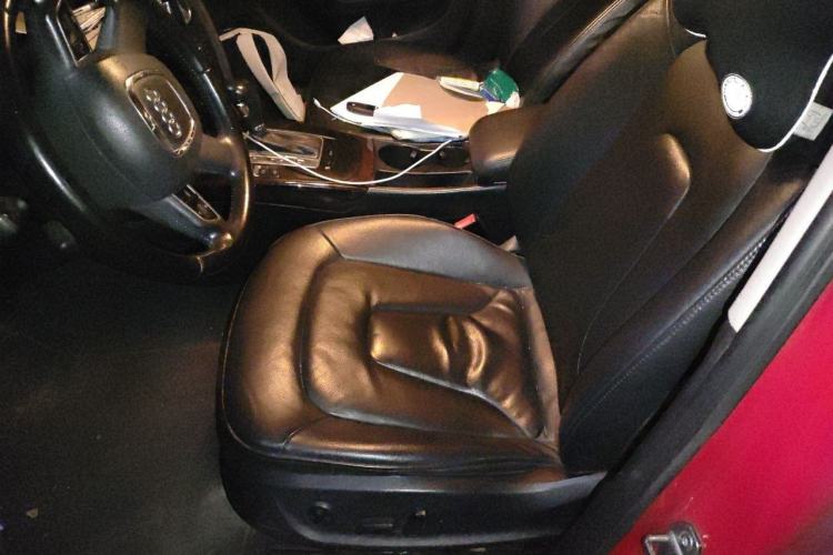 Used Audi A4L 2012 2.0 TFSI automatic Comfort trim level Left Front Seat