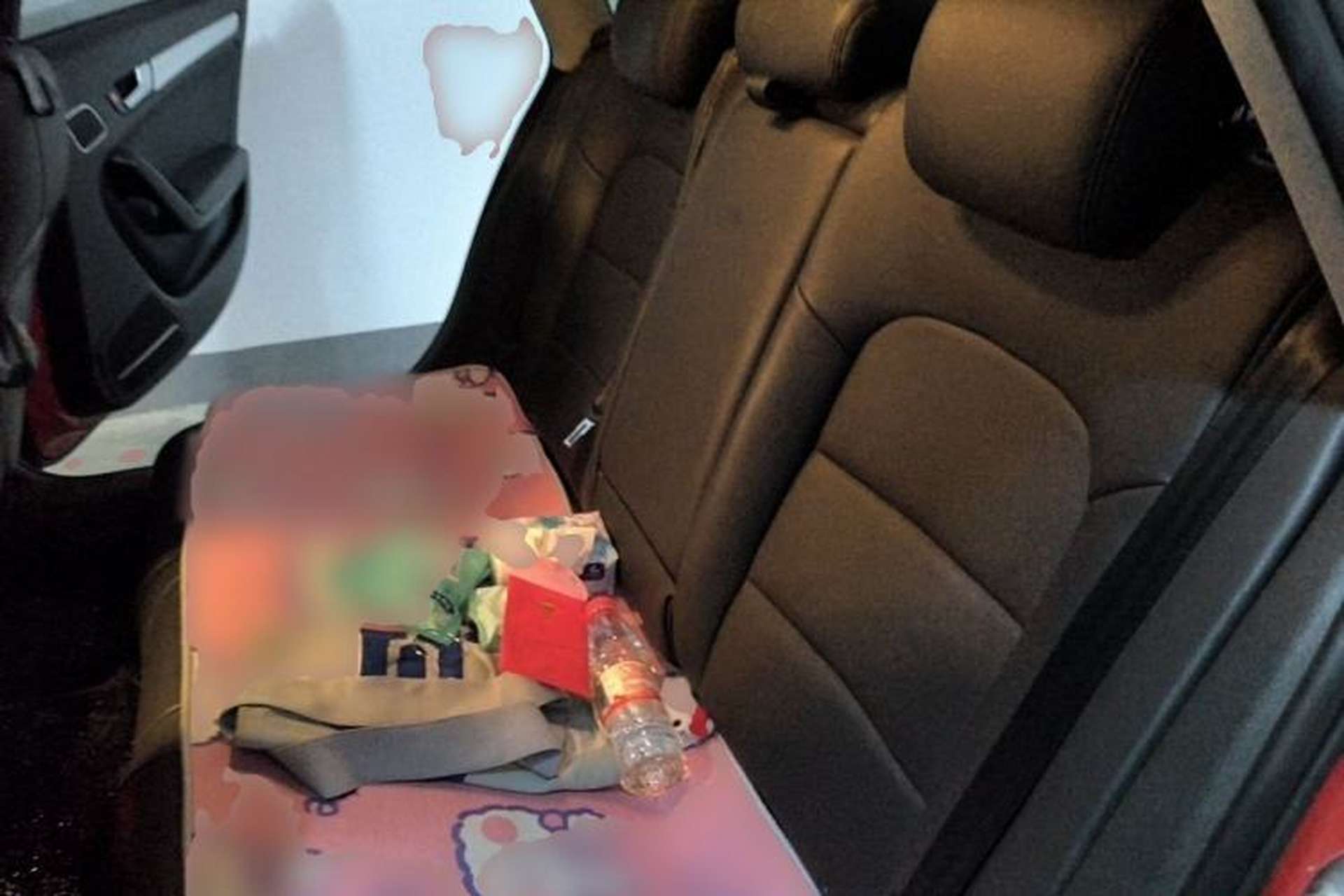 Used Audi A4L 2012 2.0 TFSI automatic standard version Left Rear Seat