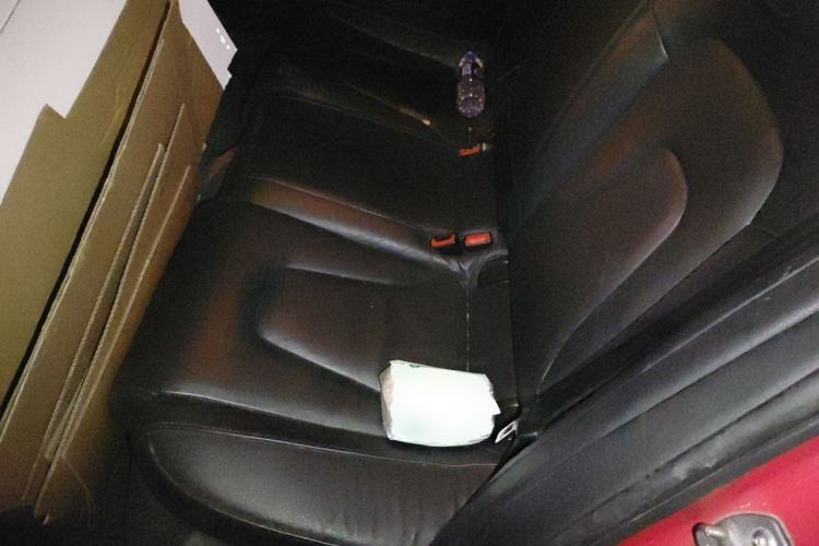 Used Audi A4L 2012 2.0 TFSI automatic Comfort trim level Left Rear Seat