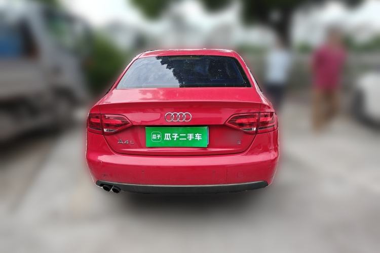 Used Audi A4L 2012 2.0 TFSI automatic standard version Rear