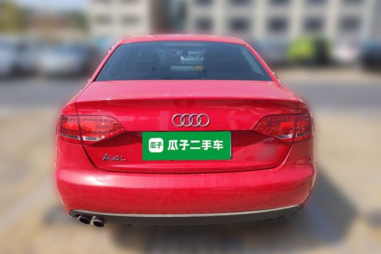Used Audi A4L 2012 2.0 TFSI automatic Comfort trim level Rear