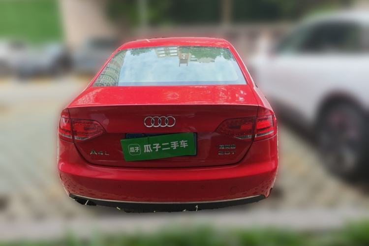 Used Audi A4L 2012 2.0 TFSI automatic standard version Rear