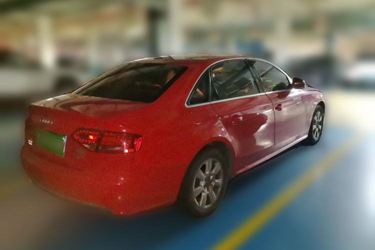 Used Audi A4L 2012 2.0 TFSI automatic Comfort trim level Rear Right 45 Deg