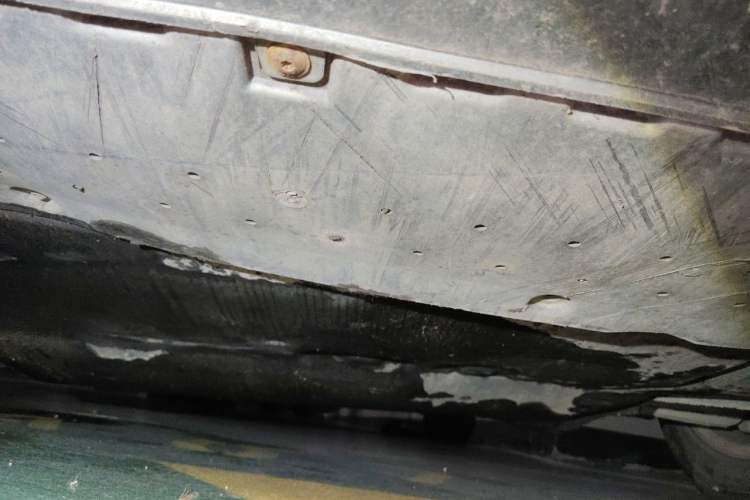 Used Audi A4L 2012 2.0 TFSI automatic standard version Chassis Front