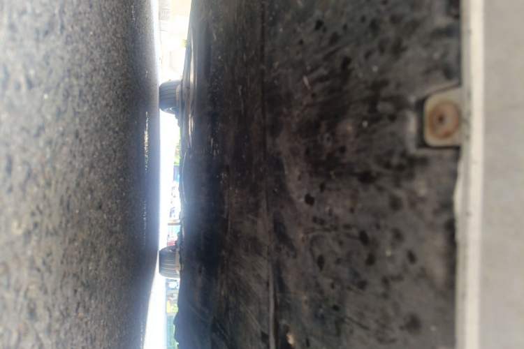 Used Audi A4L 2012 2.0 TFSI automatic standard version Chassis Front