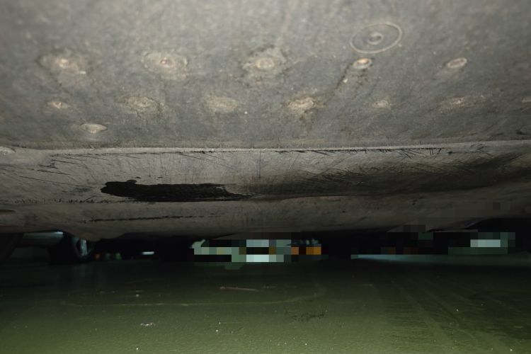Used Audi A4L 2012 2.0 TFSI automatic standard version Chassis Front