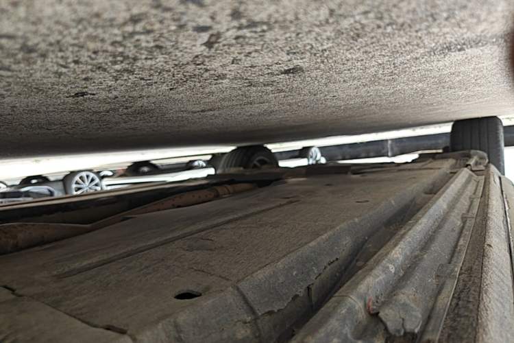 Used Audi A4L 2012 1.8 TFSI Automatic Comfort Model Chassis Front Right