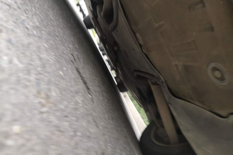 Used Audi A4L 2012 2.0 TFSI automatic Comfort trim level Chassis Rear