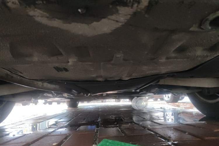 Used Audi A4L 2012 2.0 TFSI automatic standard version Chassis Rear