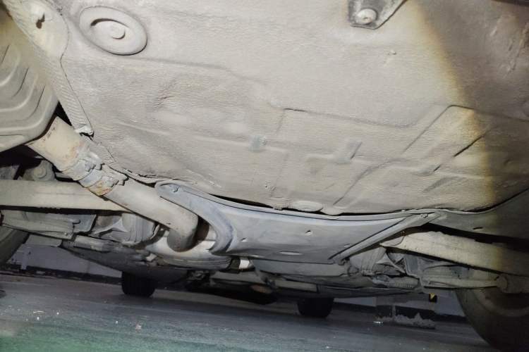 Used Audi A4L 2012 2.0 TFSI automatic standard version Chassis Rear