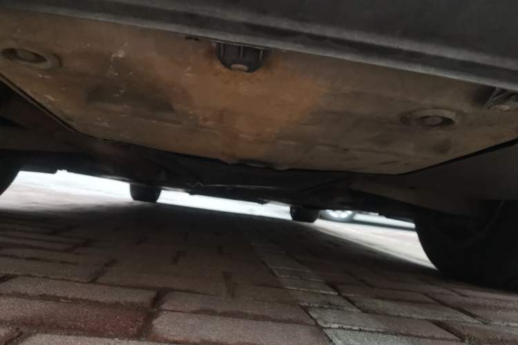 Used Audi A4L 2012 2.0 TFSI automatic standard version Chassis Rear