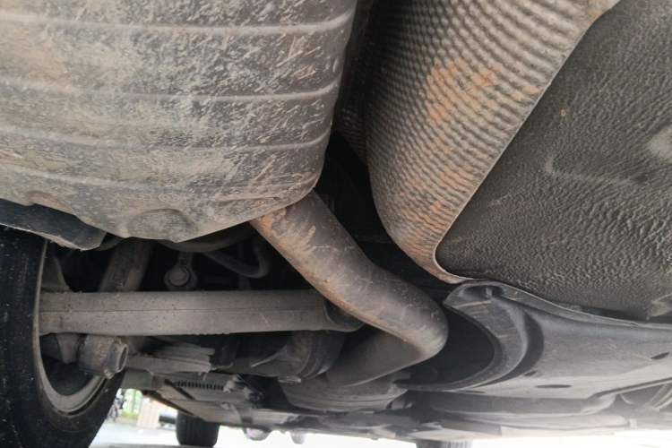 Used Audi A4L 2012 2.0 TFSI automatic Comfort trim level Chassis Rear Left