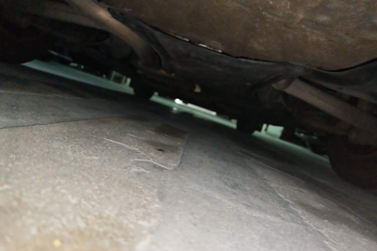Used Audi A4L 2012 2.0 TFSI automatic Comfort trim level Chassis Rear