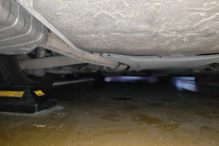 Used Audi A4L 2012 2.0 TFSI automatic Comfort trim level Chassis Rear