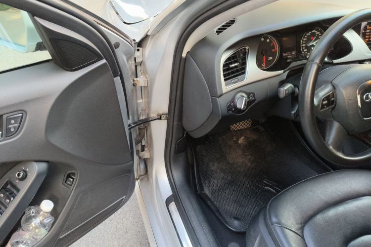 Used Audi A4L 2012 2.0 TFSI Automatic Technology Model Driver Seat