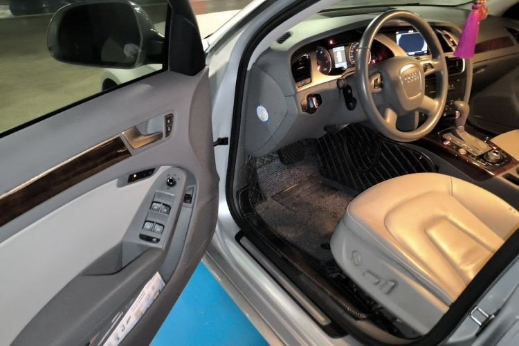 Used Audi A4L 2012 2.0 TFSI Automatic Technology Model Driver Seat