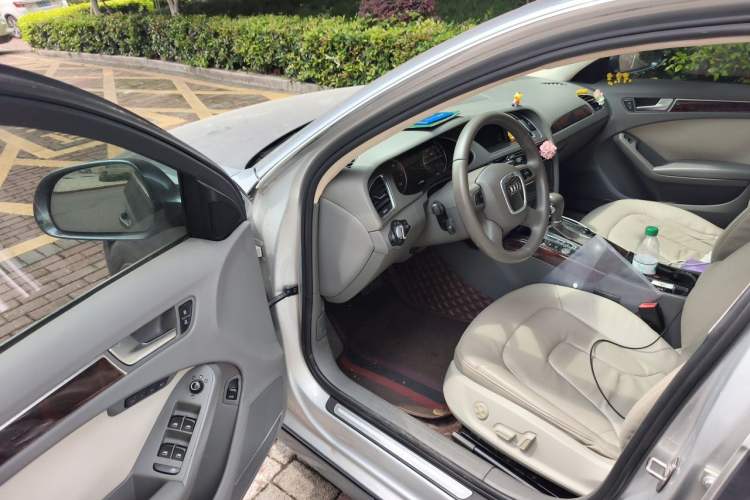 Used Audi A4L 2012 2.0 TFSI Automatic Technology Model Driver Seat